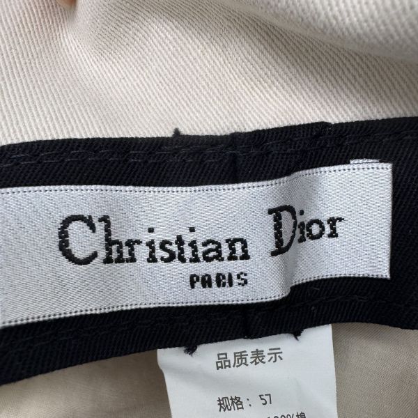 Dior ja’dior 白色漁夫帽 