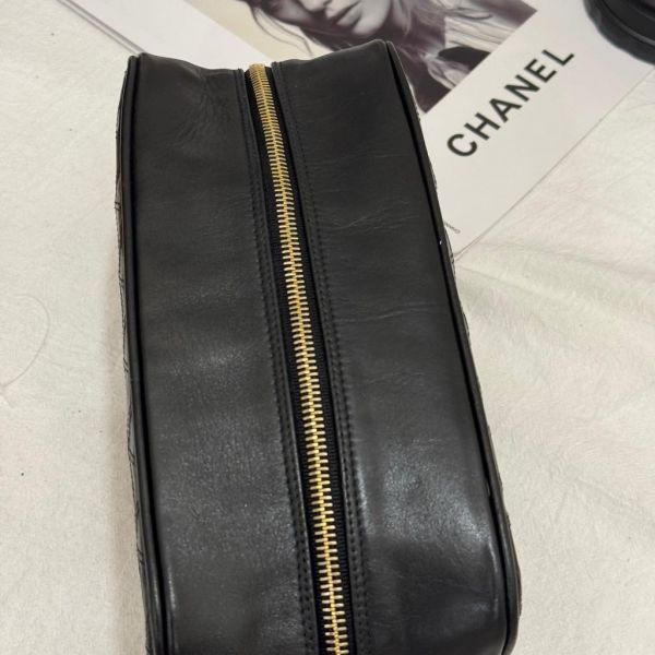 CHANEL 香奈兒皮革化妝包 