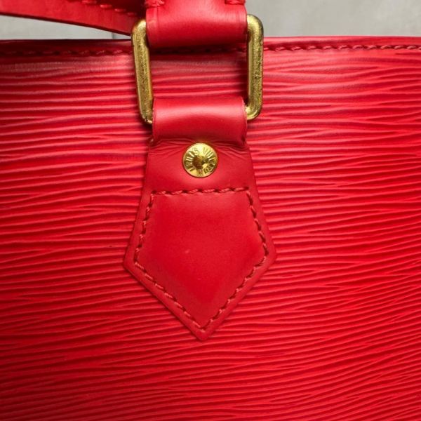 Louis Vuitton 紅色 EPI水波紋琴譜包 