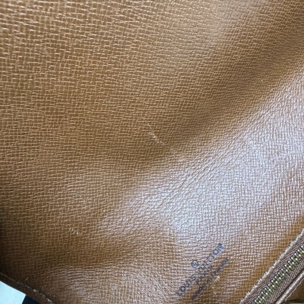 Louis Vuitton 26手拿包 