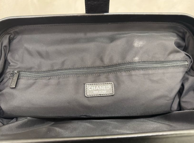 Chanel 旅行系列手提包 