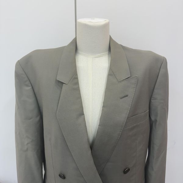 Dior 灰色雙排扣西裝外套 