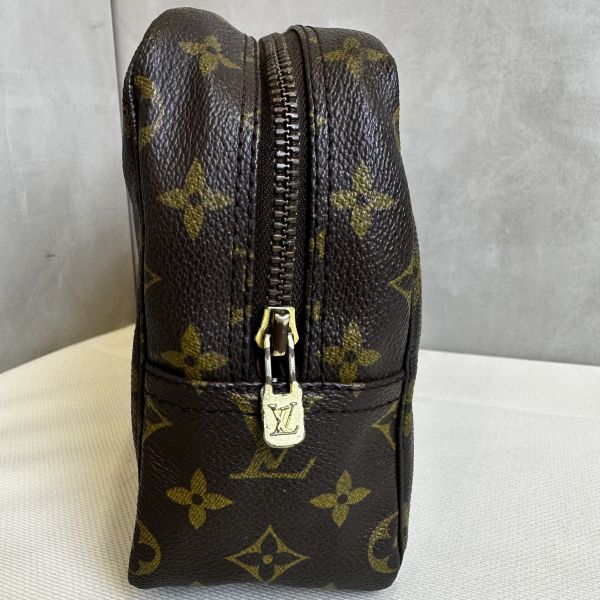 Louis Vuitton 28化妝包 