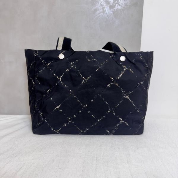 CHANEL 格菱帆布包 
