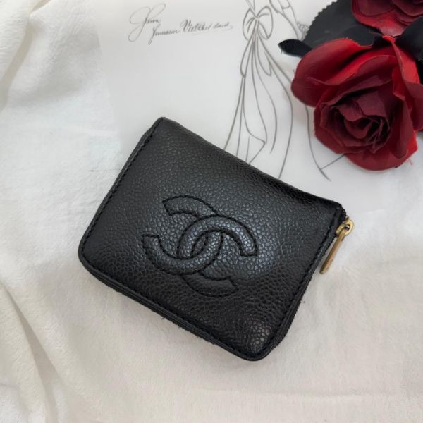 Chanel 魚子醬零錢包 