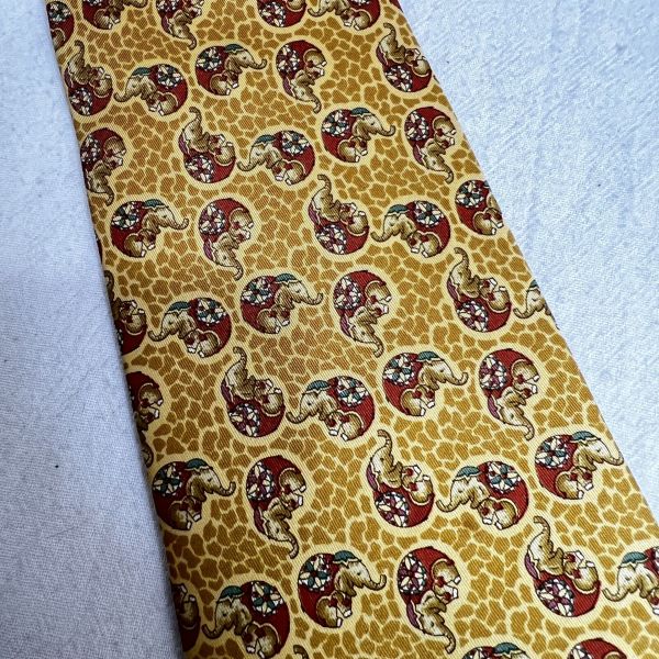 Salvatore Ferragamo 黃色大象領帶（中古） 