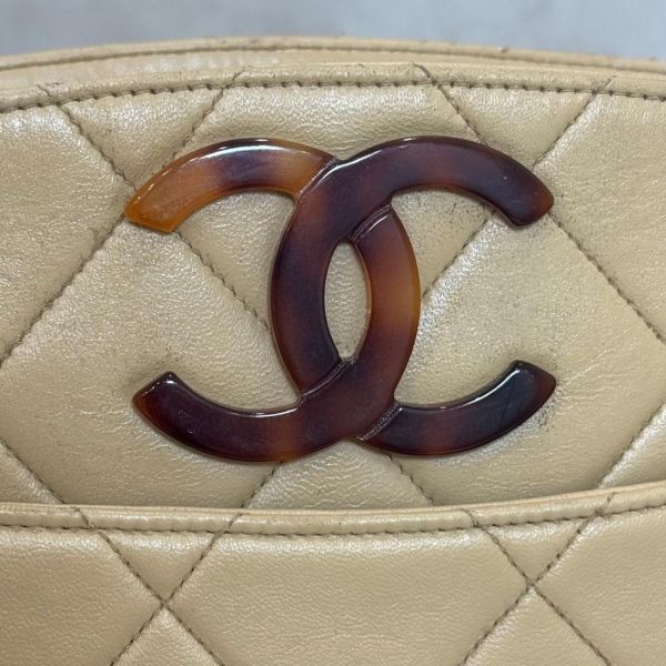 Chanel 香奈兒直立復古肩背包 
