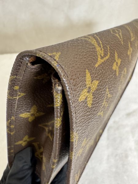 Louis Vuitton 老花信封手拿包 