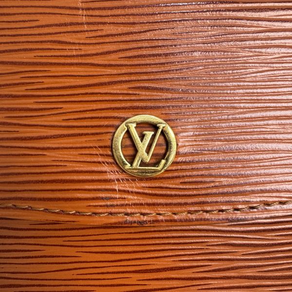 Louis Vuitton 經典皮革手拿包 
