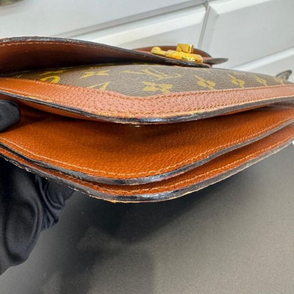 Louis Vuitton 紅皮肩背包 