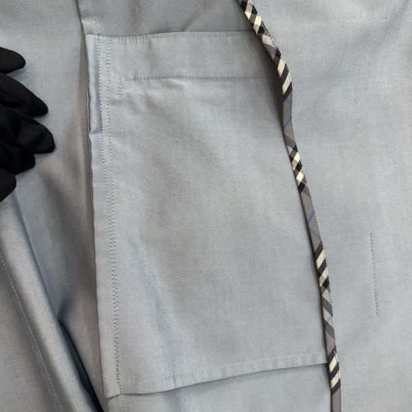 Burberry 深藍色復古女士風衣 