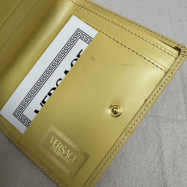 Versace 黃色鴕鳥皮錢包 