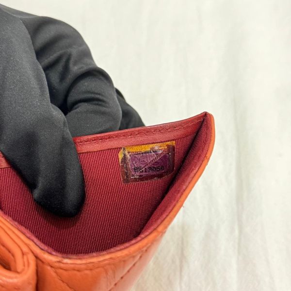 Chanel 珊瑚橘短夾 