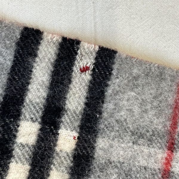 Burberry 巴寶莉 羊毛格紋圍巾 