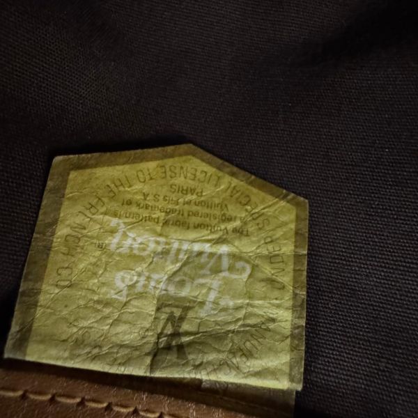 Louis Vuitton Monogram Looping 水桶包 