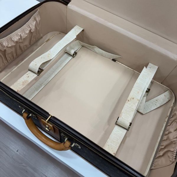 Louis Vuitton 大型金釦行李箱 