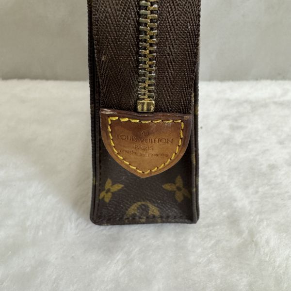 Louis Vuitton 老花 小號洗漱手拿包 