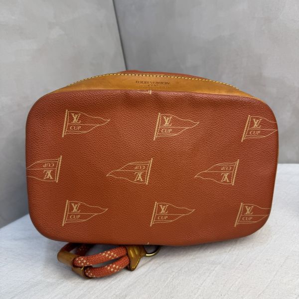 Louis Vuitton LV Cup 限定系列水桶包 