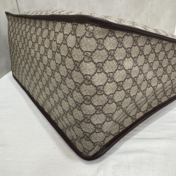 Gucci 古馳 GG supreme 帆布公事包 