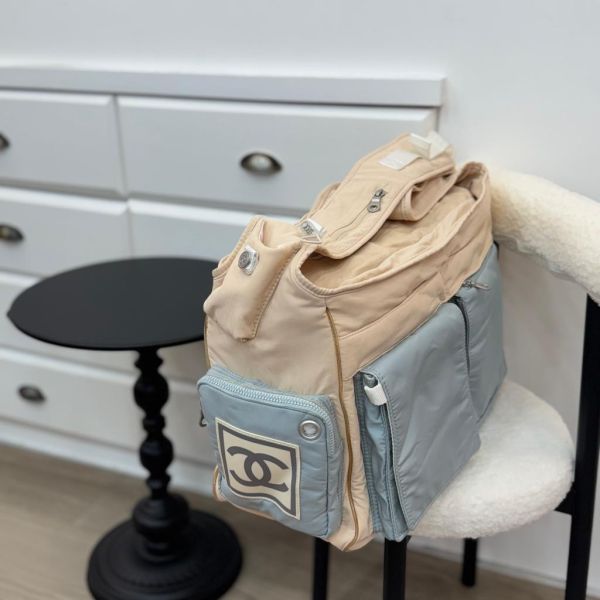 CHANEL 多功能帆布肩背包 