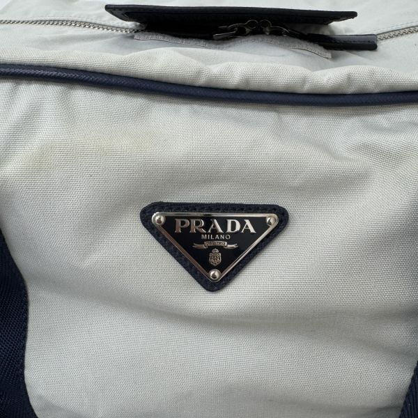 PRADA 經典尼龍旅行包 