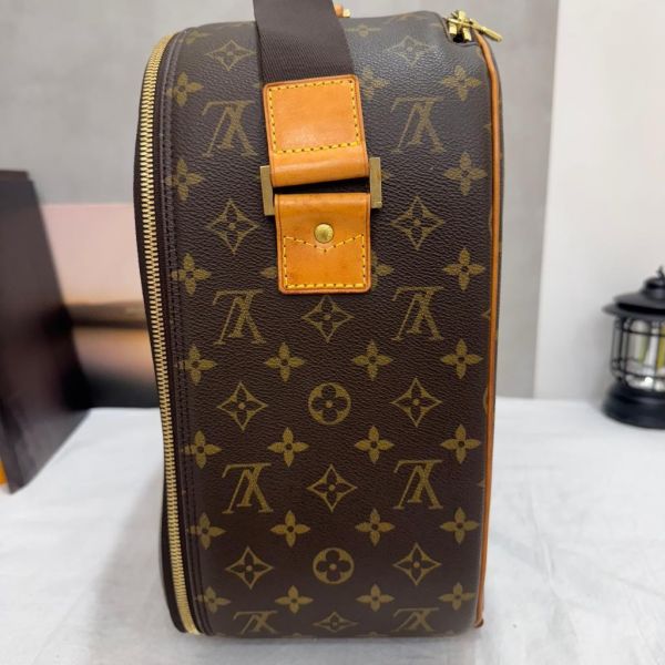 Louis Vuitton 手提旅行箱 