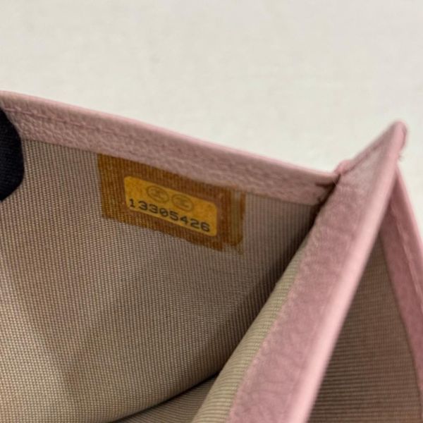 Chanel 粉紅山茶花印花長夾 