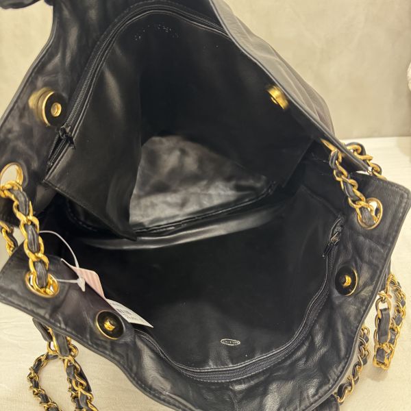 Chanel 小羊皮 斜背包 