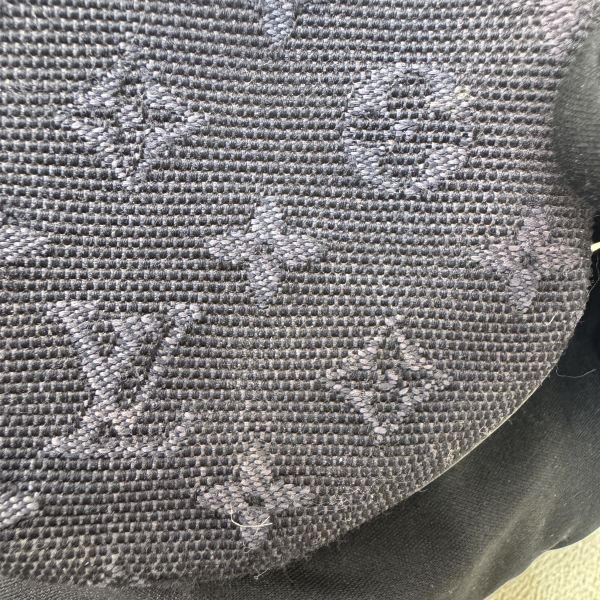 Louis Vuitton 黑色提花布零錢包 