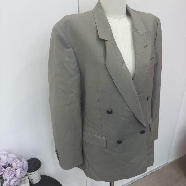 Dior 灰色雙排扣西裝外套 