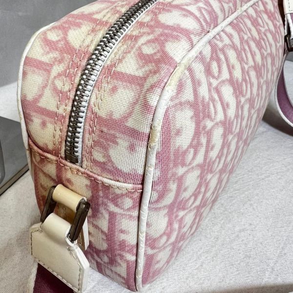 Dior 粉色運動休閒包 