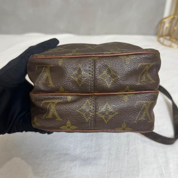 Louis Vuitton 雙層相機包 