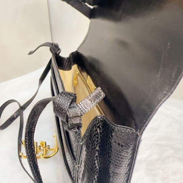 Bottega Veneta 黑色蜥蜴皮晚宴包 