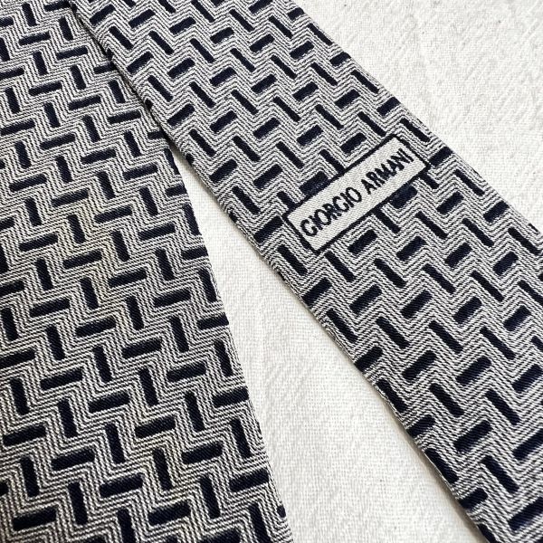 Giorgio Armani 藍色鎖鏈領帶（中古） 