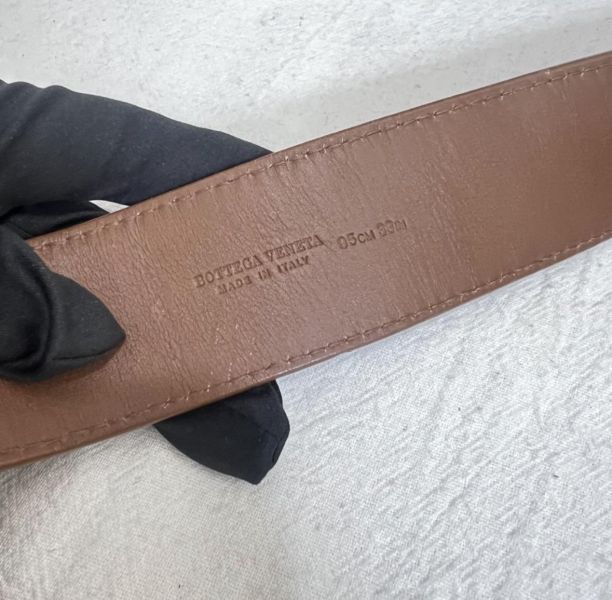 BOTTEGA VENETA 咖色皮革皮帶 