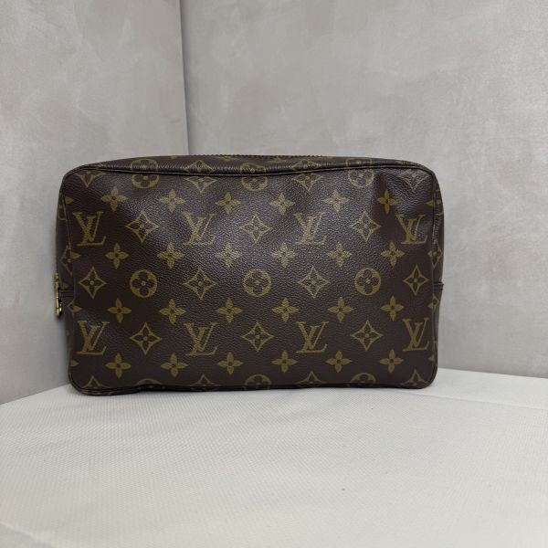 Louis Vuitton 經典化妝包 