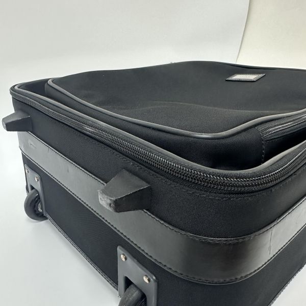 Gucci 黑色尼龍拉桿行李箱 