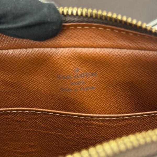 Louis Vuitton 小號開口笑腋下包 