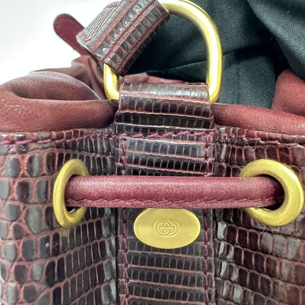 Gucci 古馳 酒紅色壓紋皮革水桶包 