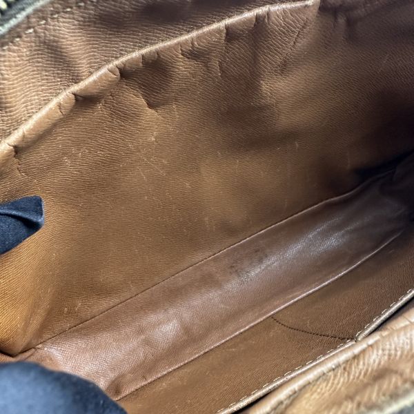 Louis Vuitton 經典手拿包 