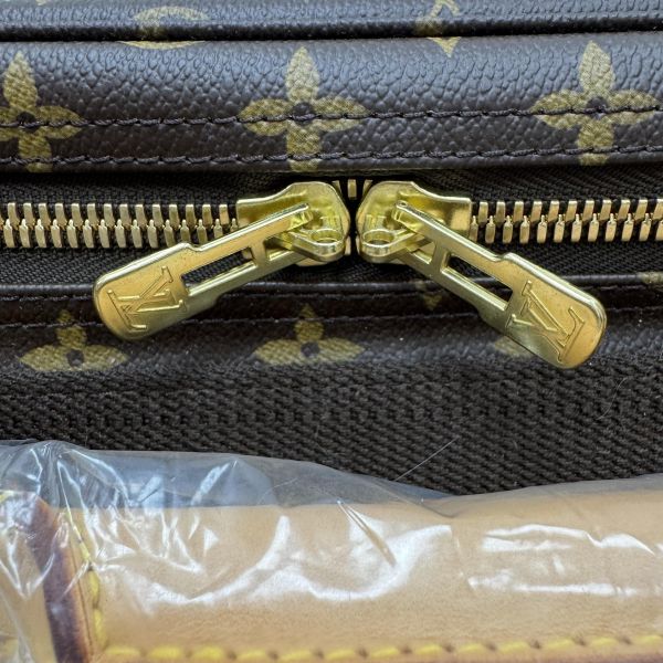 Louis Vuitton 經典Satellite 軟式行李箱 70 