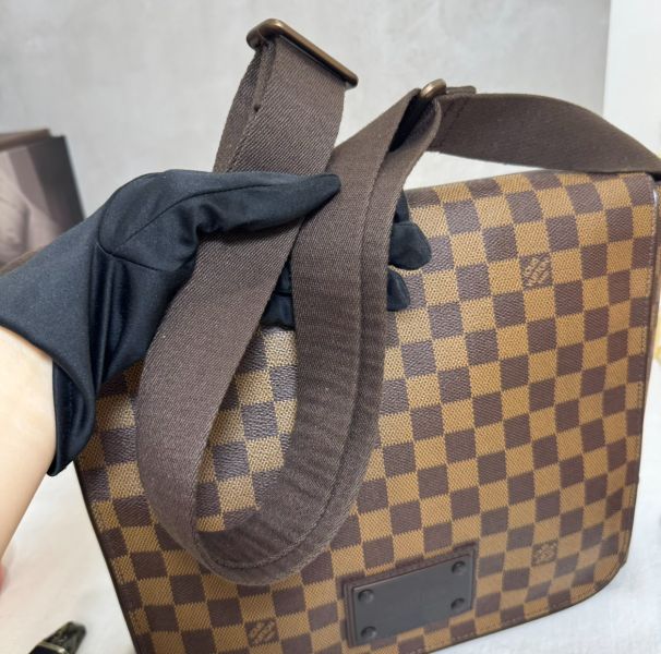 Louis Vuitton Brooklyn GM 棋盤格郵差包 