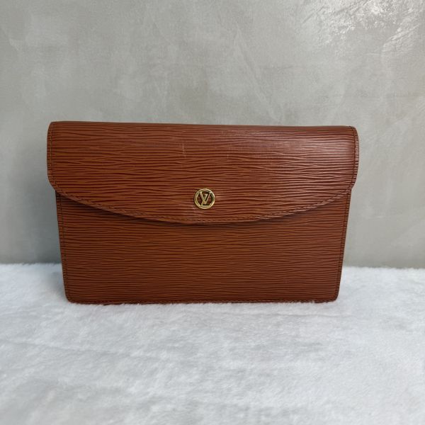 Louis Vuitton 經典皮革手拿包 