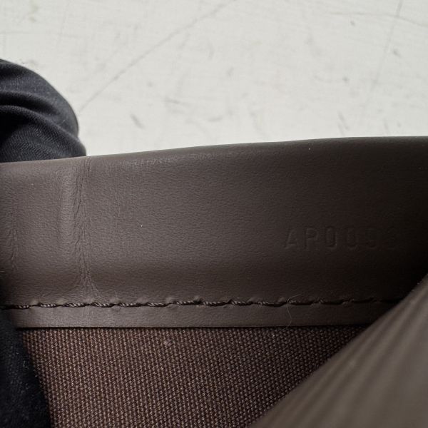 Louis Vuitton Epi 皮革 Keepall 系列旅行袋 
