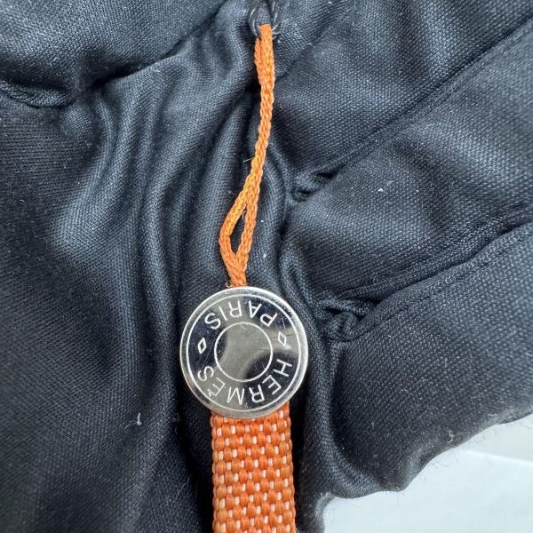 Hermès 橘色掛繩 
