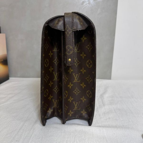 Louis Vuitton 絕版硬殼醫生包 