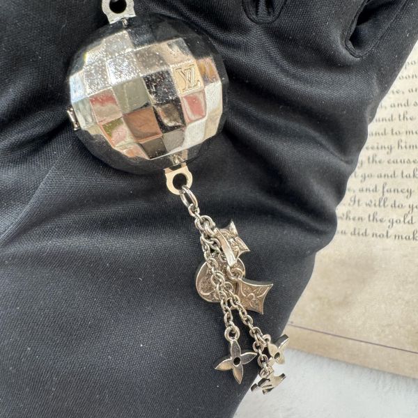 Louis Vuitton 鏡面迪斯科球掛件 