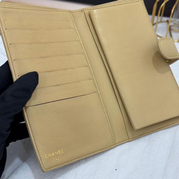 Chanel 米色長夾 