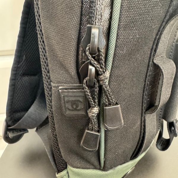 Chanel 軍綠色 運動雙肩後背包 