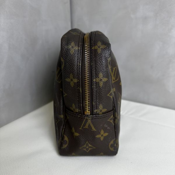 Louis Vuitton 經典化妝包 